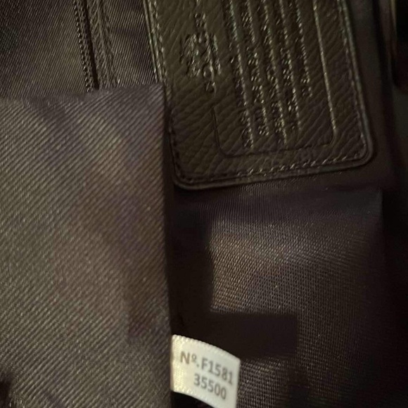 Coach Nylon Shoulder Bag. - Picture 2 of 3